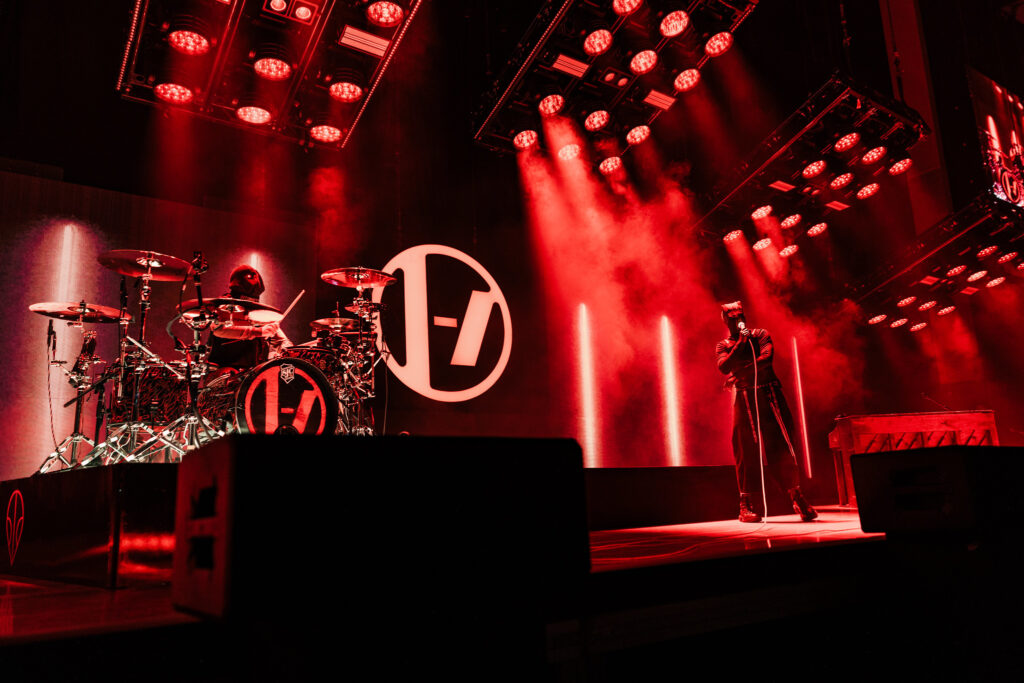 Twenty One Pilots Samantha Davidson