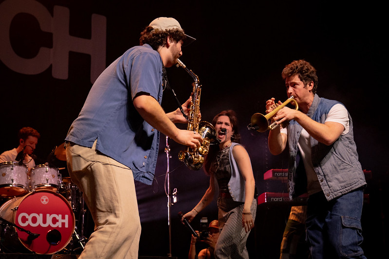 Couch live at Roadrunner shot by Greg Wong