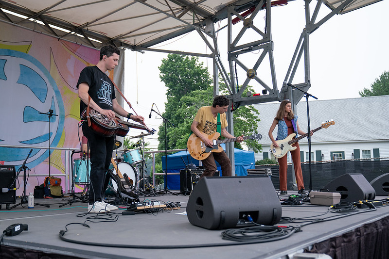 hey i'm outside at Levitate / shot by Greg Wong