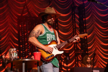 The Red Clay Strays at live at TD Garden / shot by Greg Wong