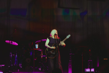 Liz Phair at MGM Music Hall / shot by Hannah Sender